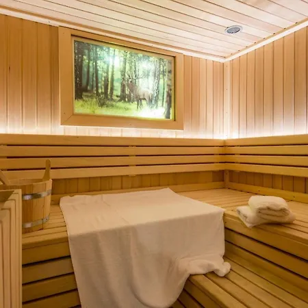 Апартаменты Maybach Whg 8 *